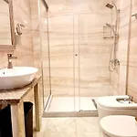Διαμέρισμα Luxurious - Pool View In Argisht Partez *