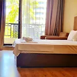 Διαμέρισμα Luxurious - Pool View In Argisht Partez Golden Sands