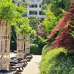 Διαμέρισμα Luxurious - Pool View In Argisht Partez