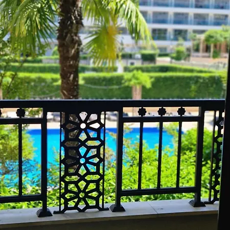 Luxurious - Pool View In Argisht Partez * 골든샌드